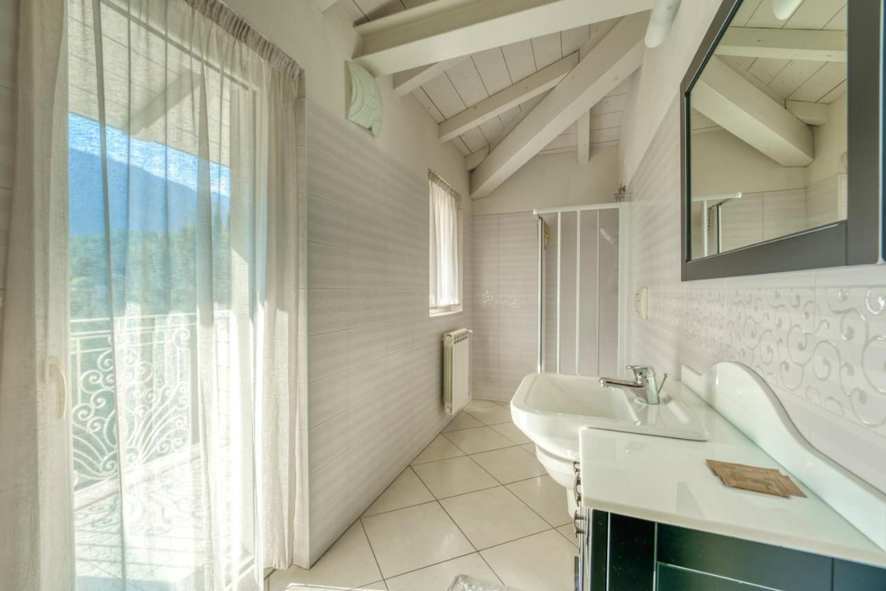 Villa Liberty Boario Terme Exterior foto