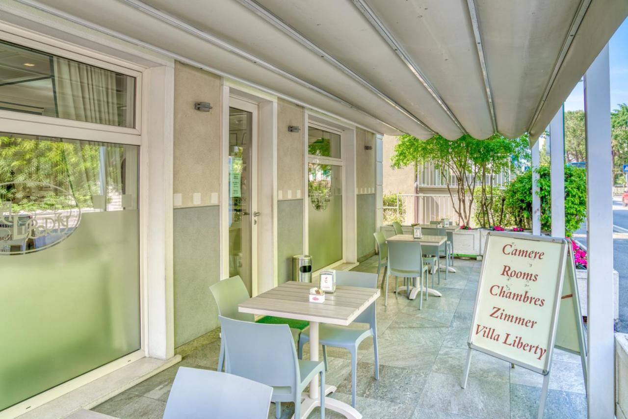 Villa Liberty Boario Terme Exterior foto